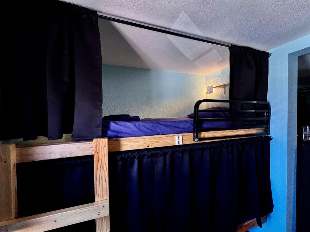 Sin City Hostel photo