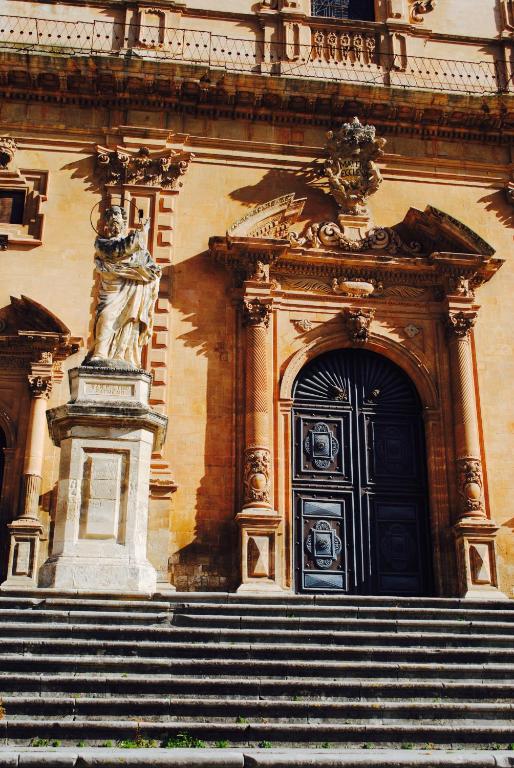 The facade or entrance of Le Case di Giulia