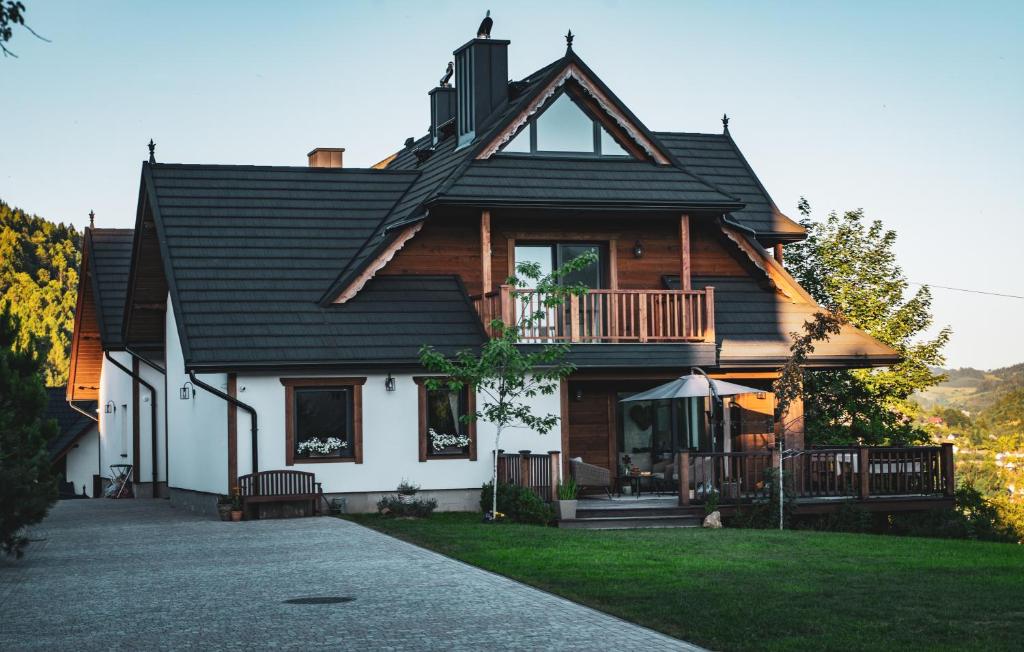 Το κτήριο όπου στεγάζεται  το bed & breakfast