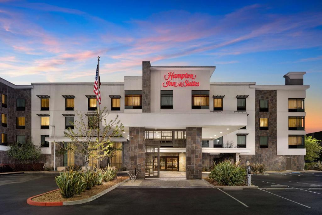 California Inn Newport Beach