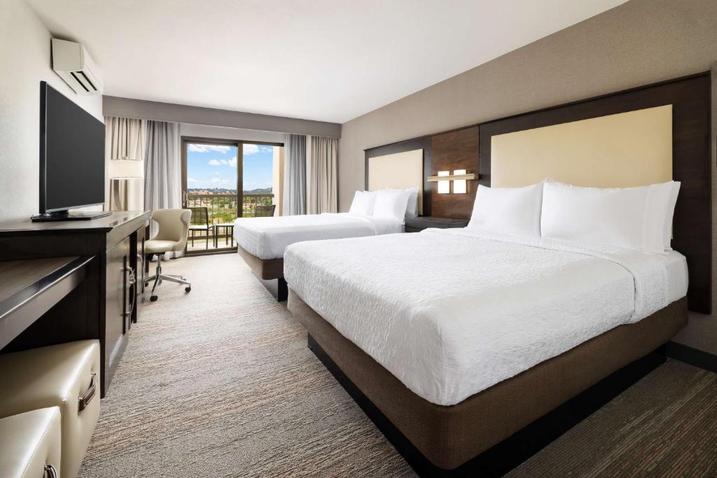 Hampton Inn & Suites - Napa, CA - 河景大号床间 - 带两张大号床 - 禁烟