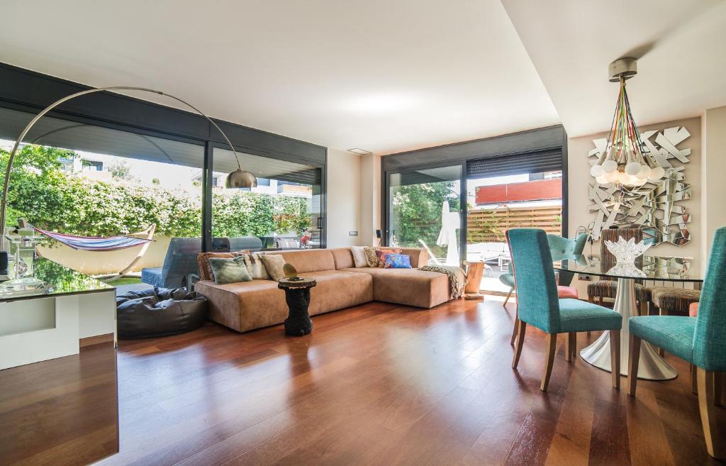 Posedenie v ubytovaní Luxury Apartment in Sitges City