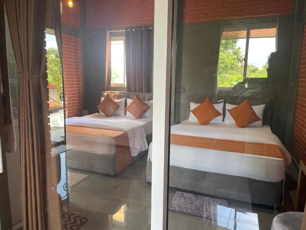 Airport Colombo Pocket Paradise - 17