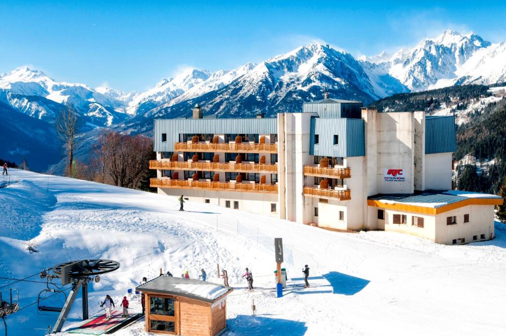 Фотография из галереи Village Vacances ATC Routes du Monde 3 Etoiles Saint-François-Longchamp в городе Сен-Франсуа-Лоншам