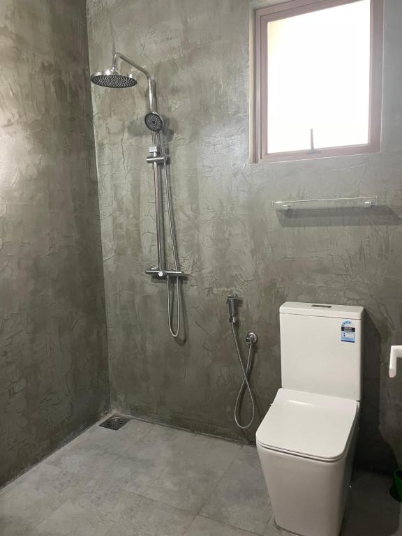 Airport Colombo Pocket Paradise - 8