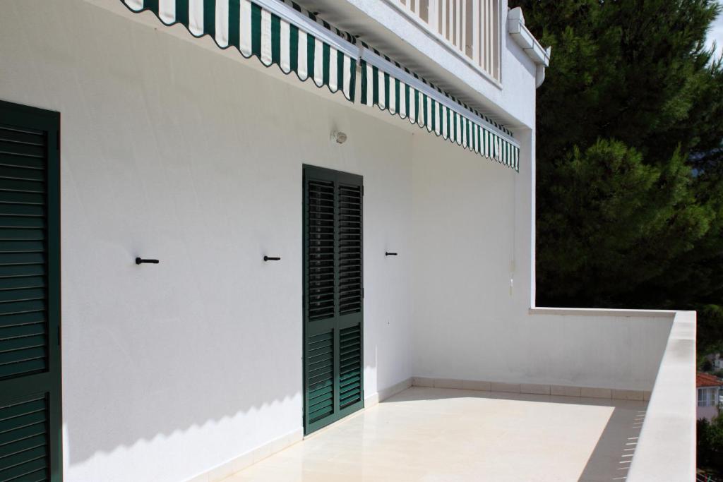 Apartments Vila Oksana - Appartement Met Uitzicht Op Zee
