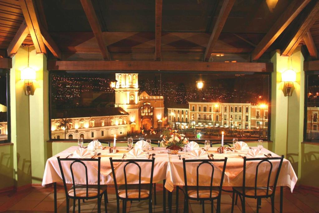 Restaurace v ubytování Hotel Real Audiencia