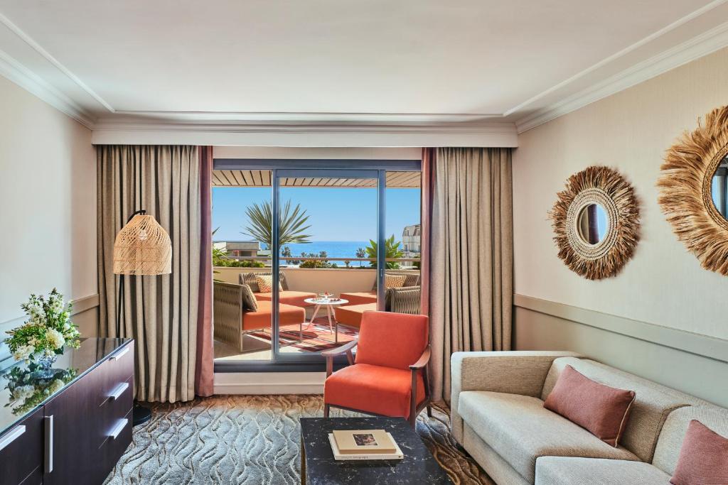 Hôtel Barrière Le Gray d'Albion - Resim 44