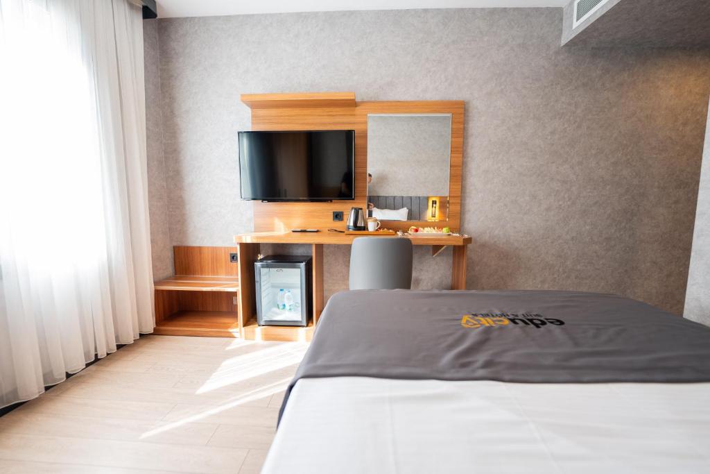 Educity Hotels & Spa - Superior Double Room