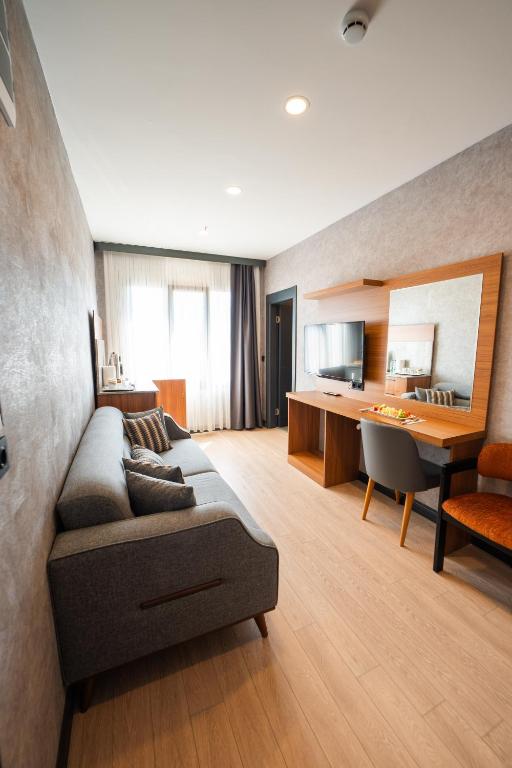 Educity Hotels & Spa - Junior Suite