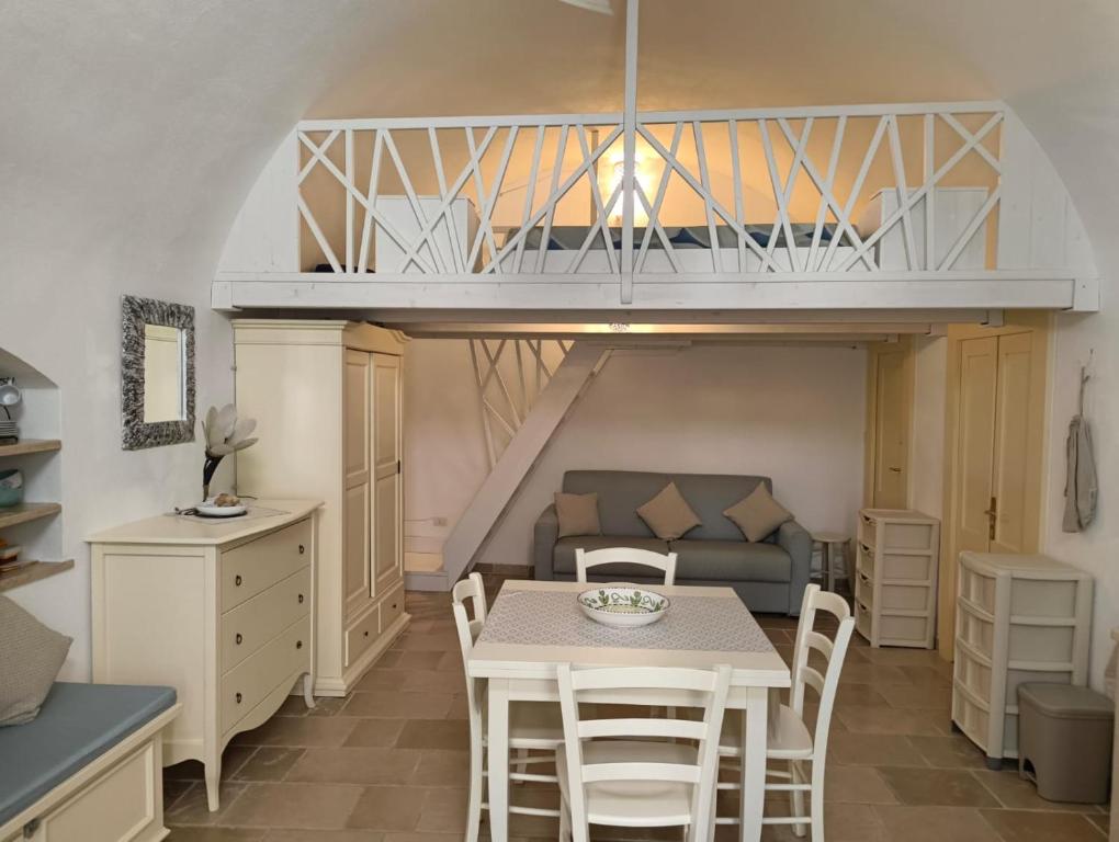 Le case di Via Patitari - 10