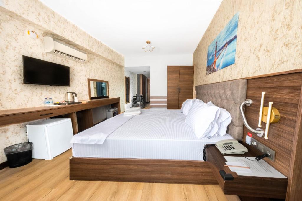 Velmore Hotel & Spa - Double Room - Disability Access