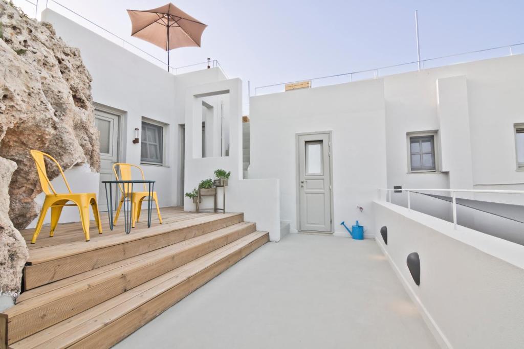 Balkón nebo terasa v ubytování Lindos Comfy Suites