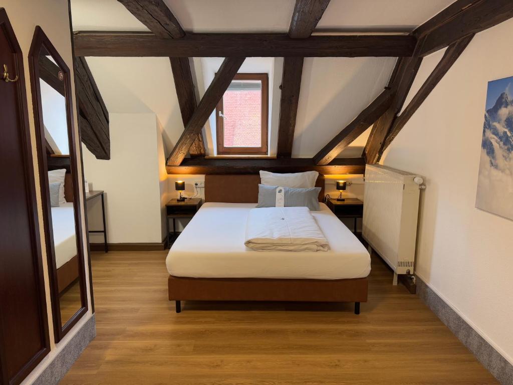 Hotel Goldener Hirsch - Habitación Doble Pequeña