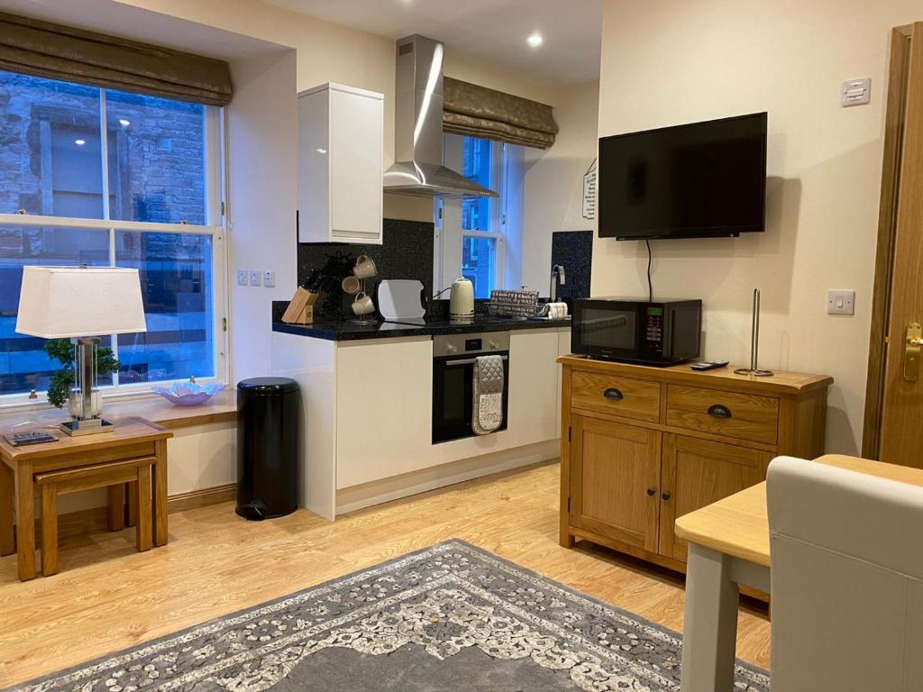 Waverley Inn Holiday Apartments - 