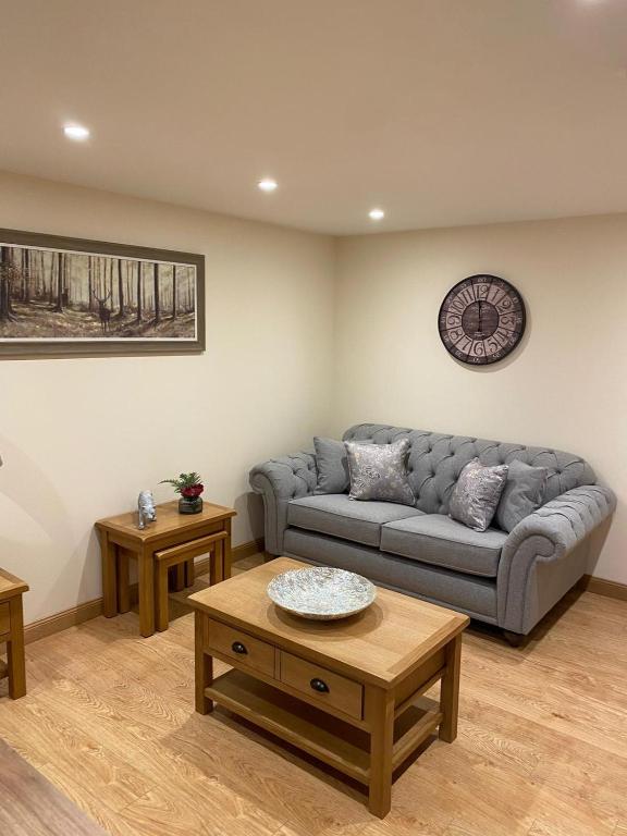 Waverley Inn Holiday Apartments - 
