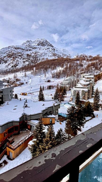 Ski-In Ski-Out Cozy Cabin 1 min lift 5 min village center Perfect Val-d'Isère base – photo 11