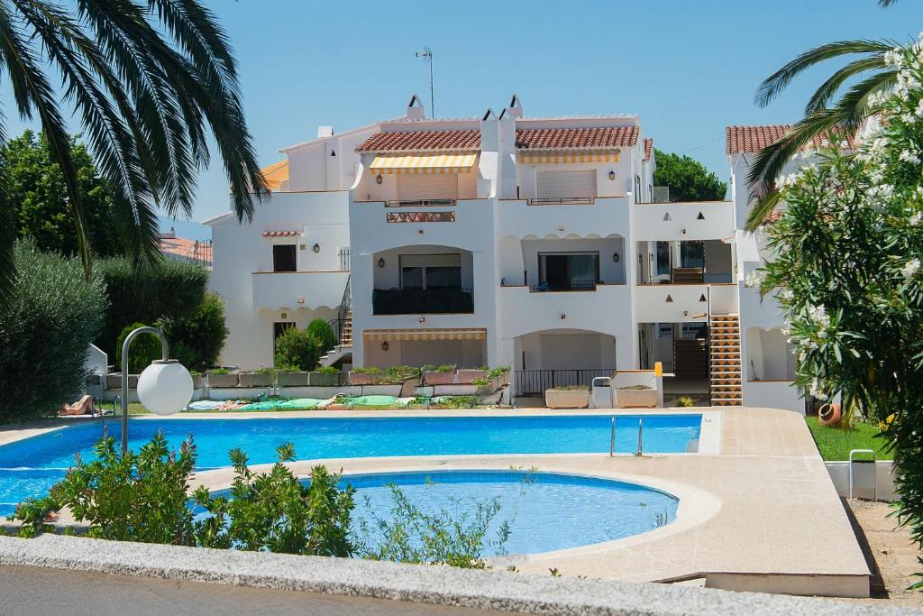 WELCS APARTAMENTO 273 EMP con piscina publica
