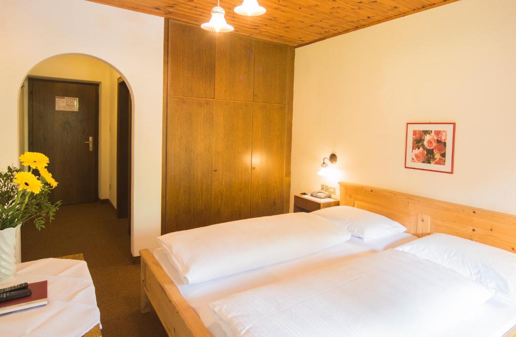Berghotel Kason - Habitación Doble Con Balcón