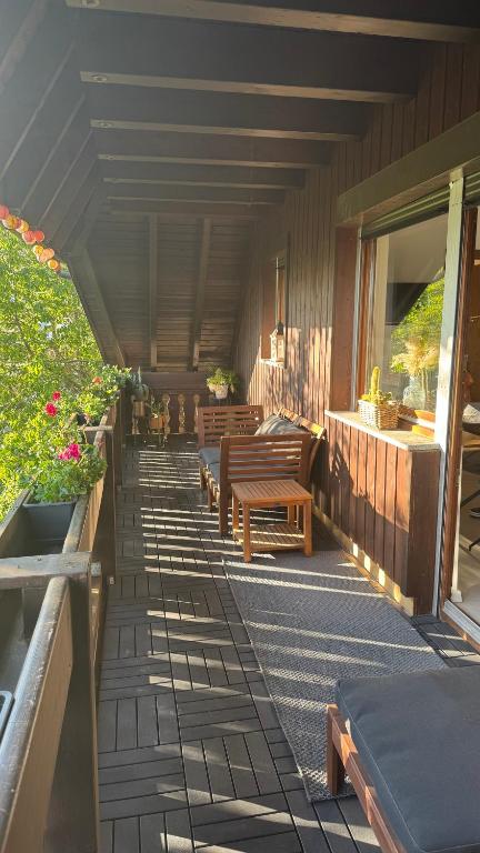 Pension Schmidt - Wipfelblick - Voll ausgestattetes Loft Apartment - One-Bedroom Apartment