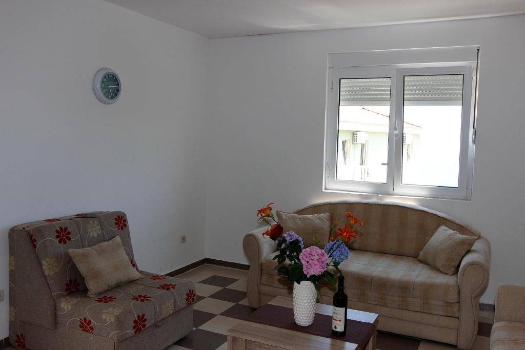 Posezení v ubytování Guest House Ugljevarevic