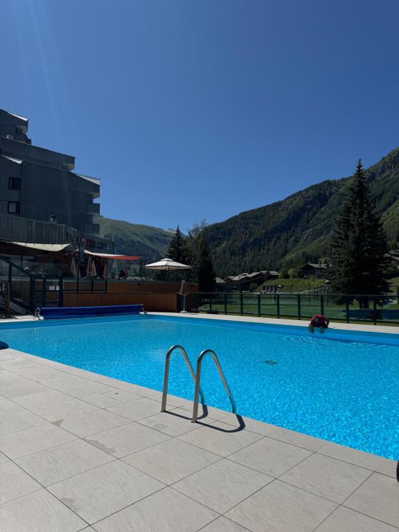 Ski-In Ski-Out Cozy Cabin 1 min lift 5 min village center Perfect Val-d'Isère base – photo 27