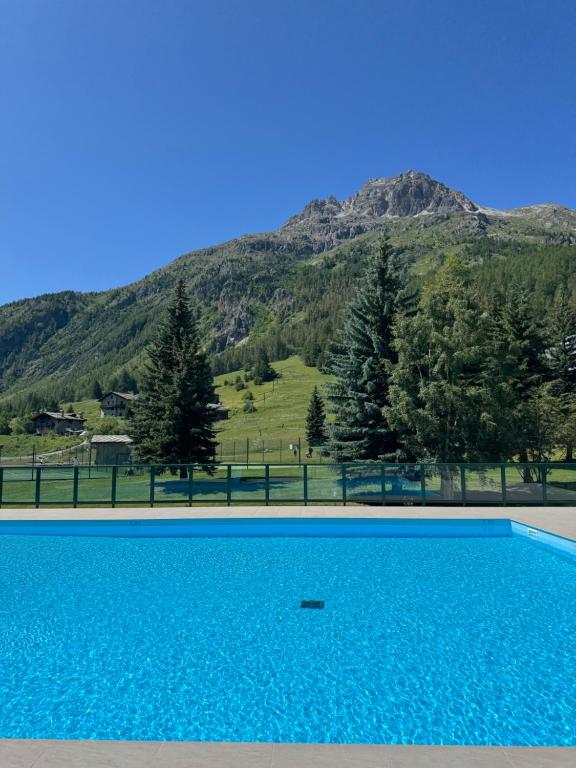 Ski-In Ski-Out Cozy Cabin 1 min lift 5 min village center Perfect Val-d'Isère base – photo 26