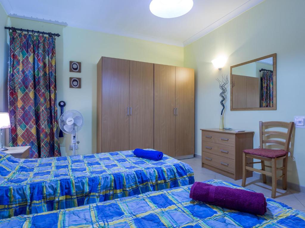 Postel nebo postele na pokoji v ubytování SeaView Apartment in Saint Thomas Bay