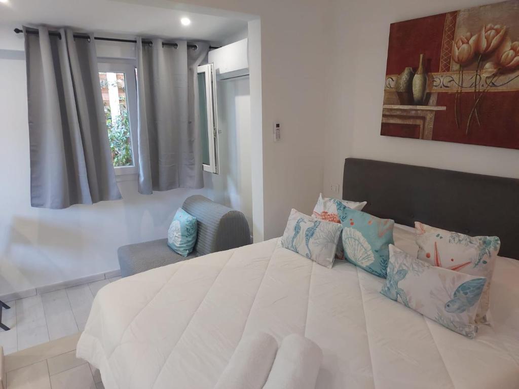 Elbaloves Appartaments Villa - One-Bedroom Apartment With Garden