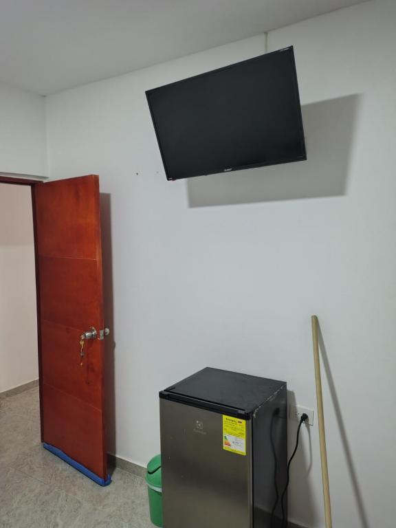 Billede fra billedgalleriet på Habitaciones y apartamento fania i Gaira