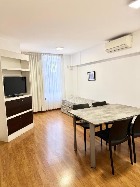 Travel Proud Urquiza Apart Hotel & Suites - Apartment (4 Adults)