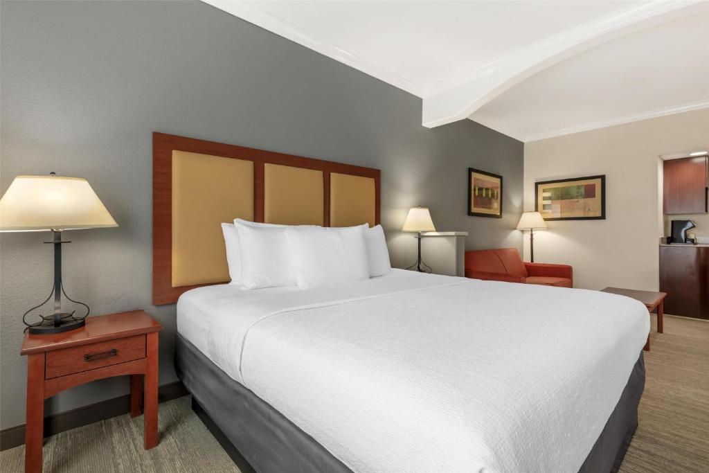Best Western Plus Waxahachie Inn & Suites - Suite King Con Divano Letto - Non Fumatori
