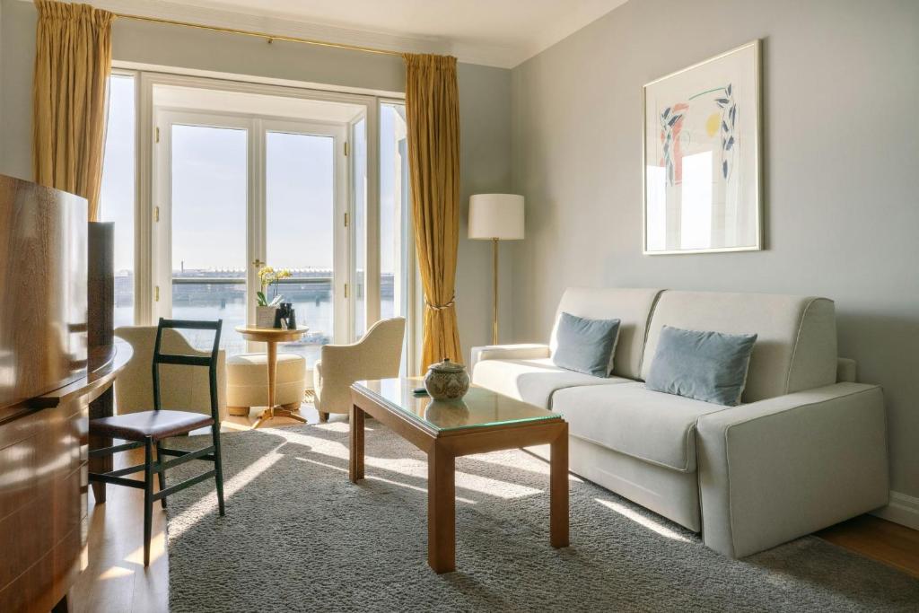 Louis C Jacob, Hamburg, Autograph Collection - Resim 15