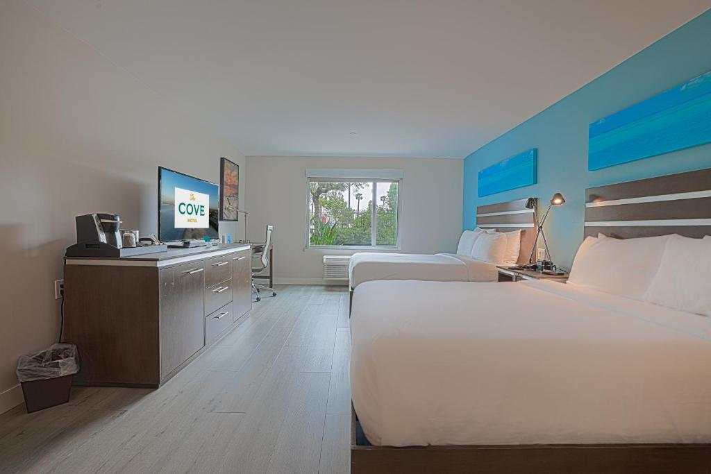 The Cove Hotel - 