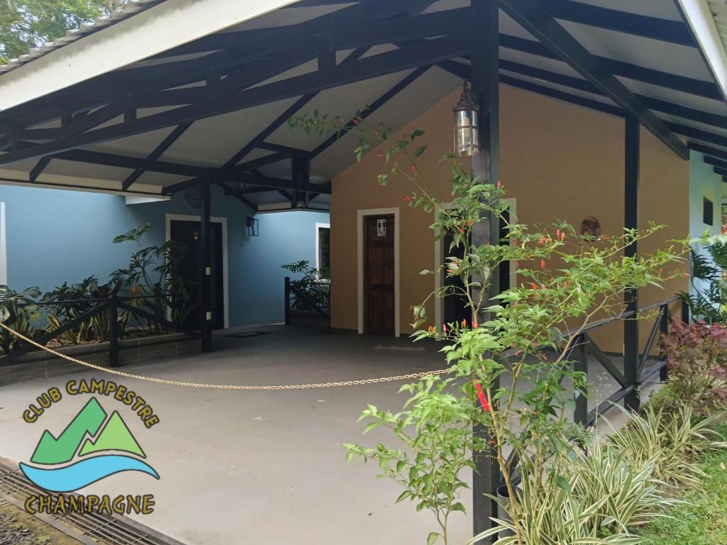 Fotografie z fotogalerie ubytování Club Campestre Champagne v destinaci Chachagua