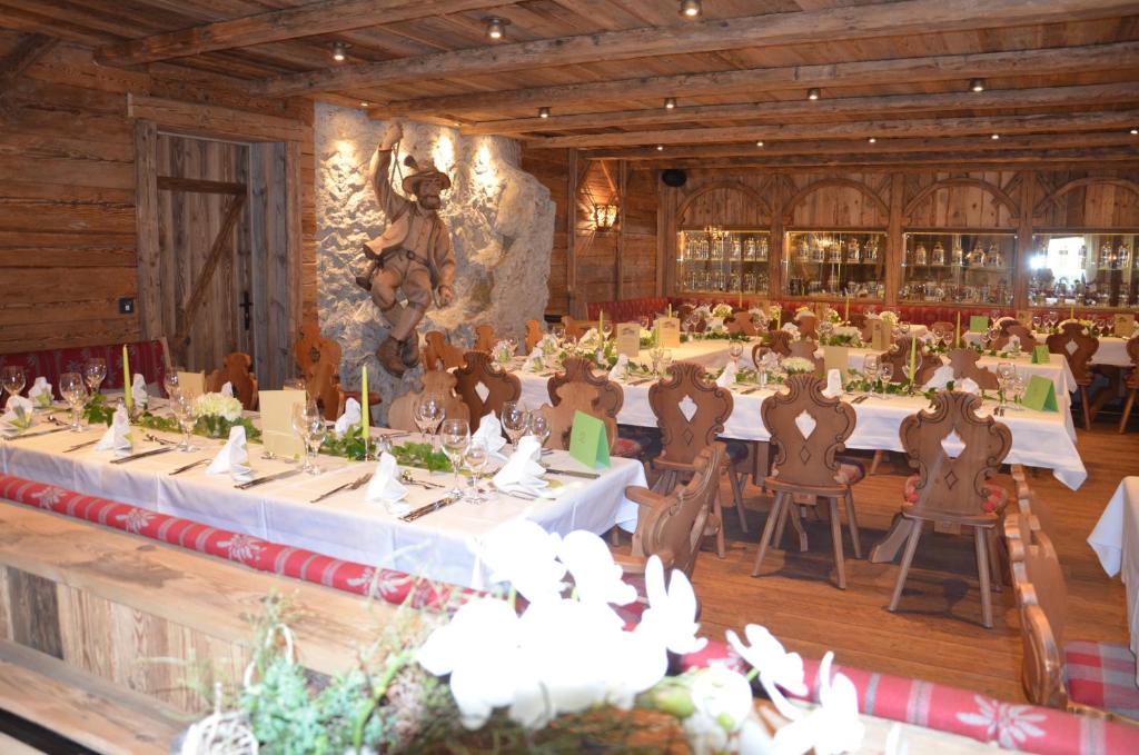 Restaurace v ubytování Wellness-Hotel ADLER