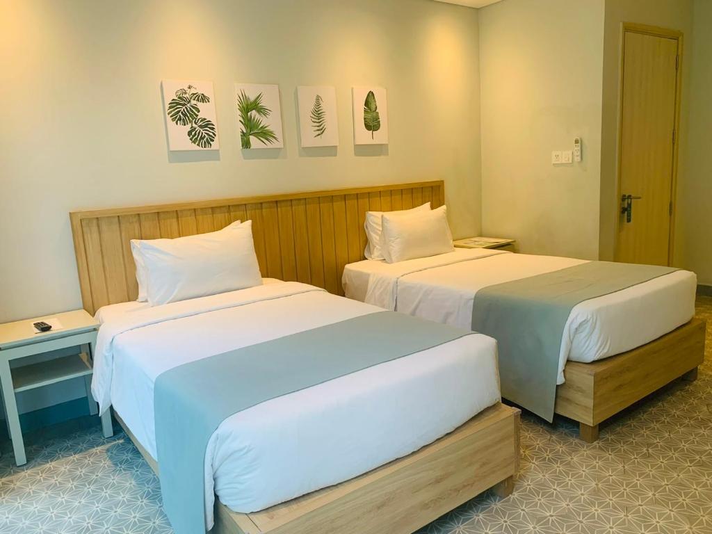Family Room - Free One-way Airport Transfer