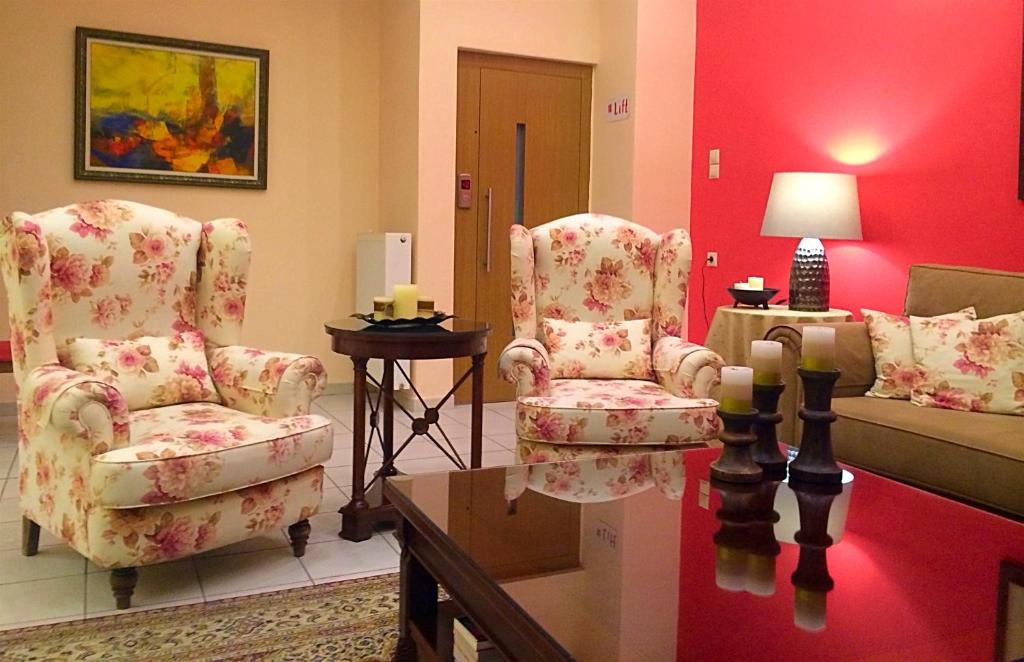 Prostor za sedenje u objektu Pan Hotel