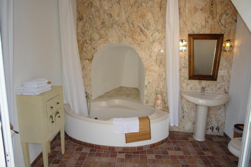 Casa Rural Plaza De Santa Maria - 2