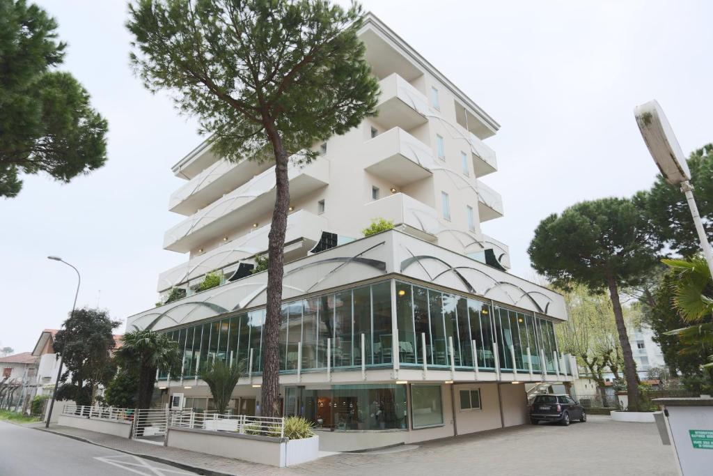 Hotel Caribia Pinarella