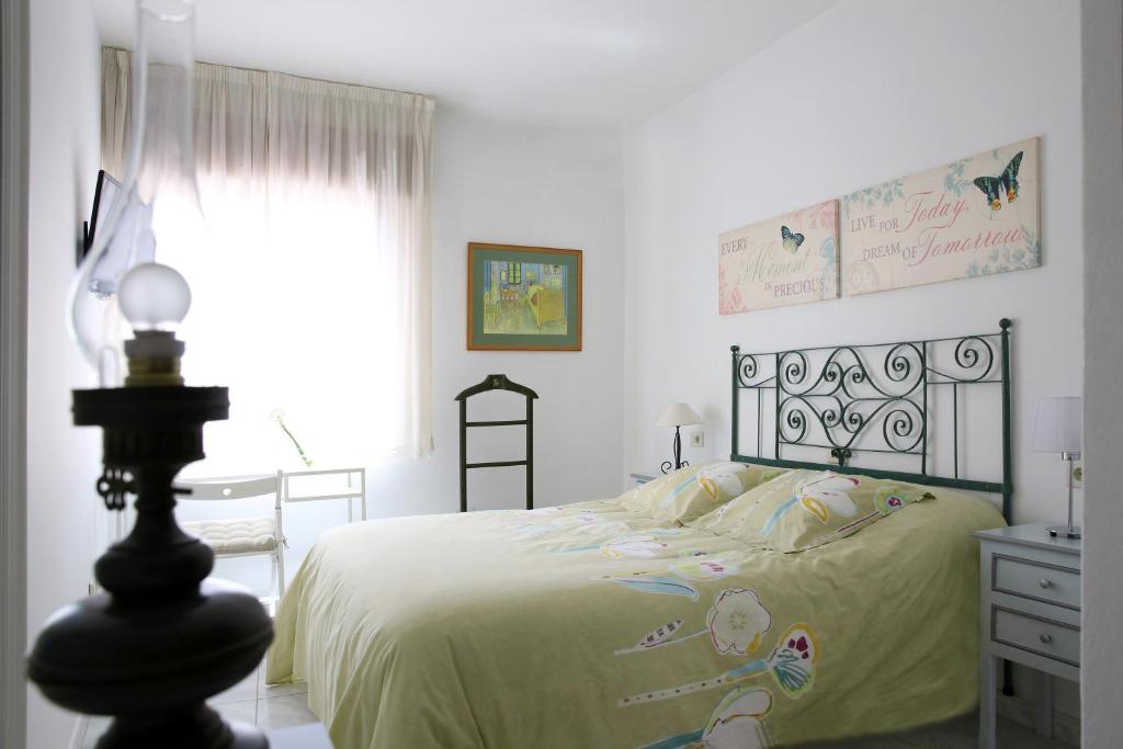 Posteľ alebo postele v izbe v ubytovaní Habitaciones Castelao