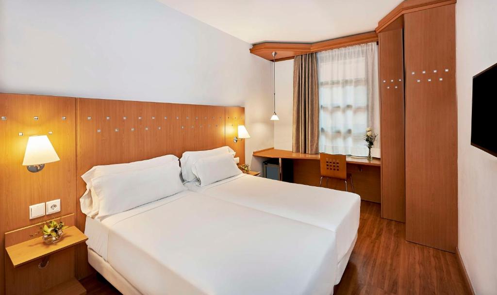 
Standard Double or Twin Room
