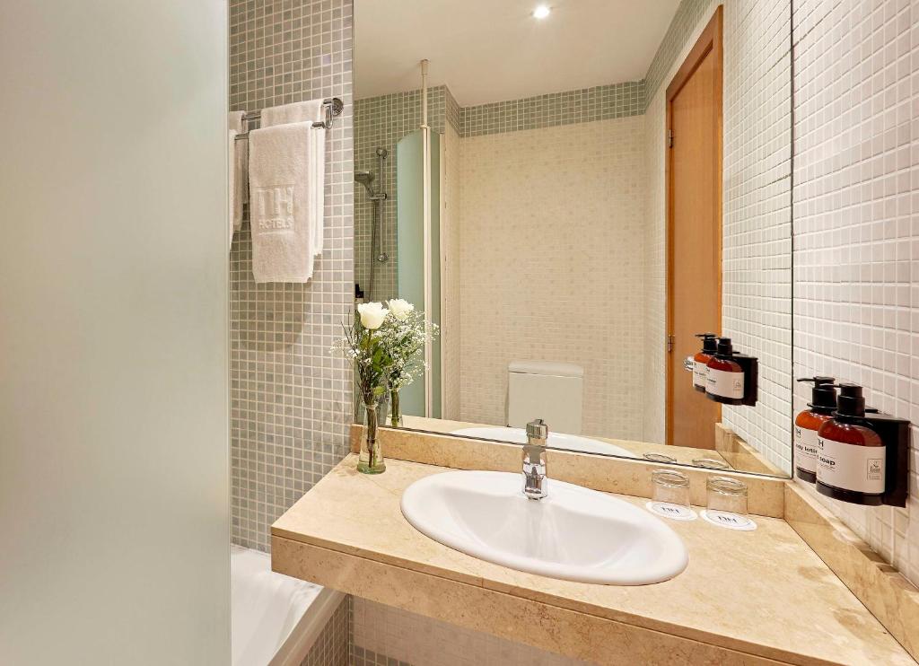 NH Valencia Las Ciencias - Resim 4