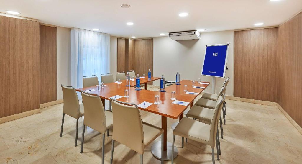 NH Valencia Las Ciencias - Resim 9