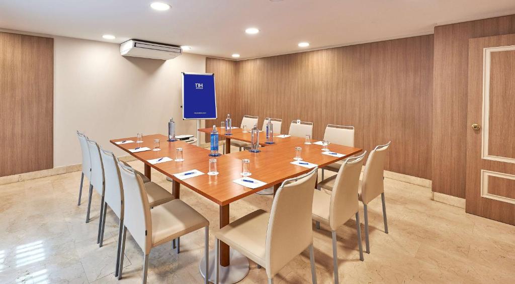 NH Valencia Las Ciencias - Resim 23