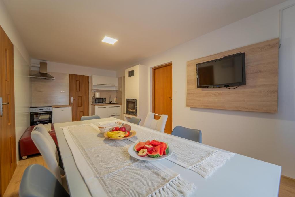 Kuchyň nebo kuchyňský kout v ubytování Chatová osada Kotva Prístav