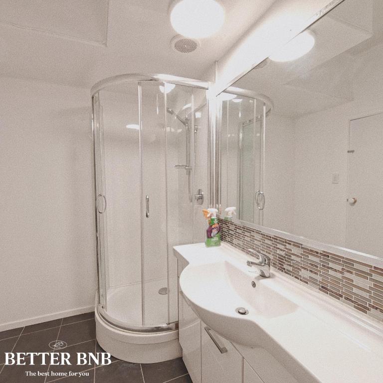 Affordable Value 3 Cozy Beds 2 Smart Rooms - Resim 3