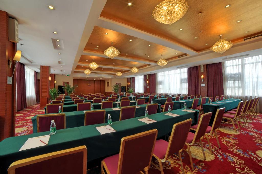 Fotografie z fotogalerie ubytování GEM Flower Jinyu Sunshine Hotel v destinaci Čcheng-tu