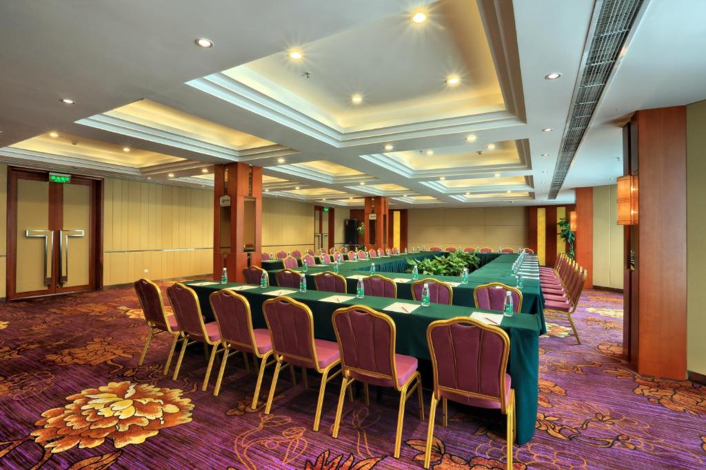 Fotografie z fotogalerie ubytování GEM Flower Jinyu Sunshine Hotel v destinaci Čcheng-tu