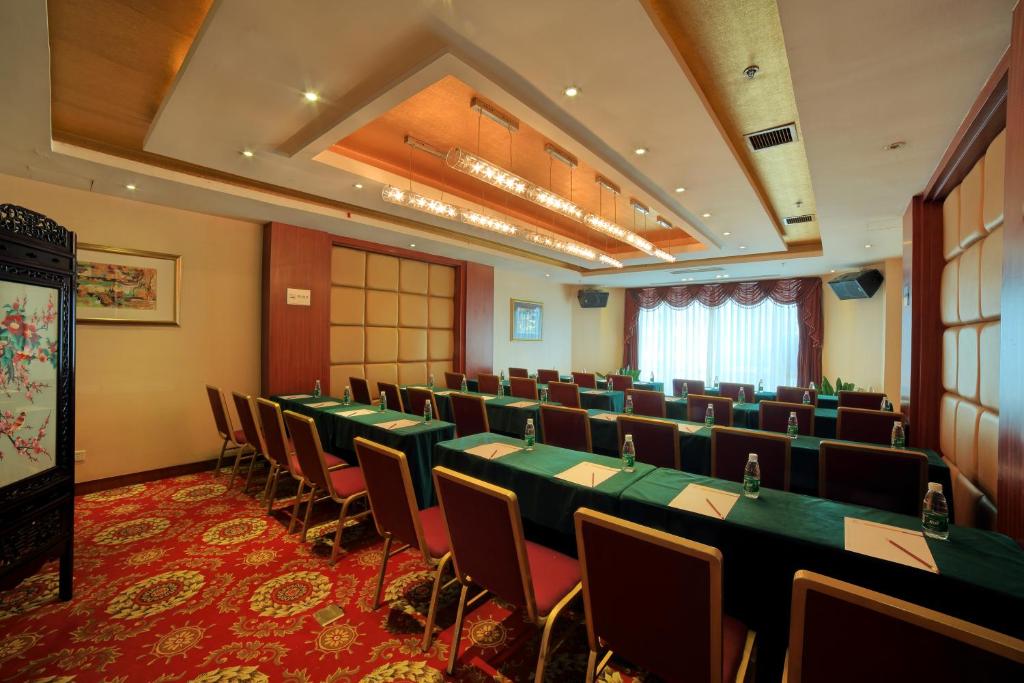 Fotografie z fotogalerie ubytování GEM Flower Jinyu Sunshine Hotel v destinaci Čcheng-tu